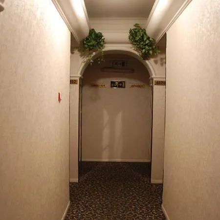 Sahlan 1 Hotell *
