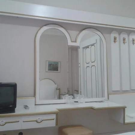 Sahlan 1 Uşak